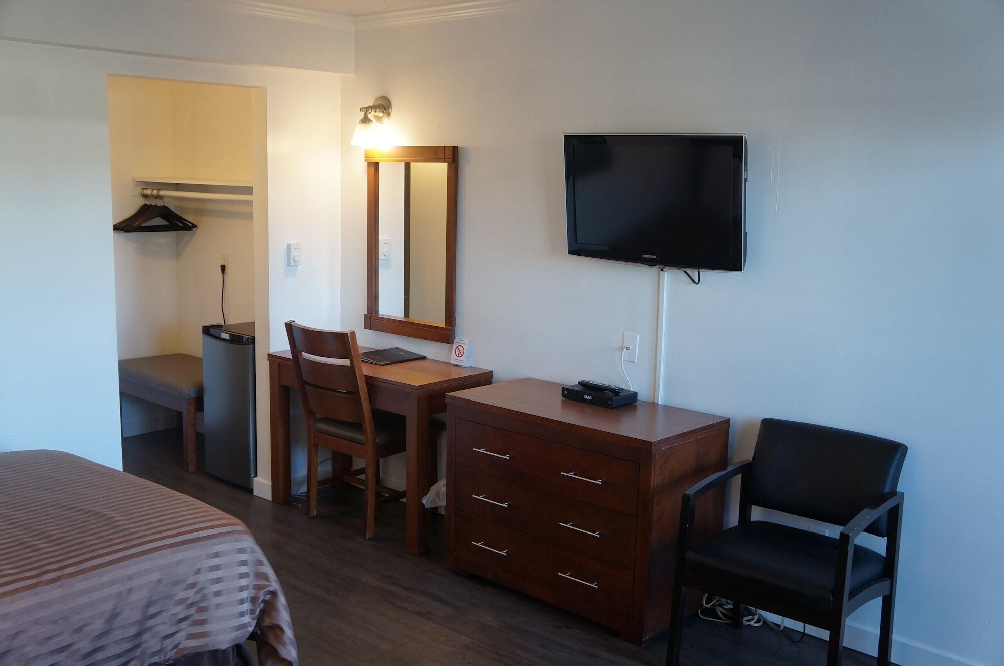 Westward Inn & Suites Langley Esterno foto