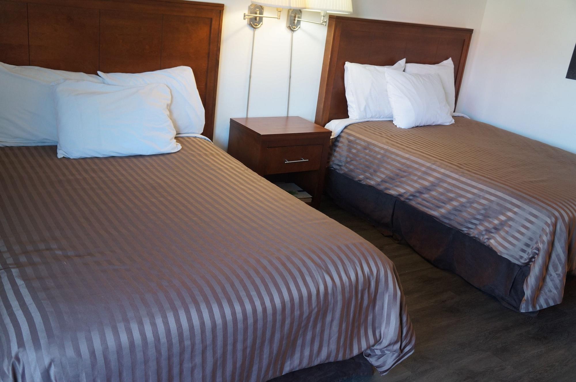 Westward Inn & Suites Langley Esterno foto