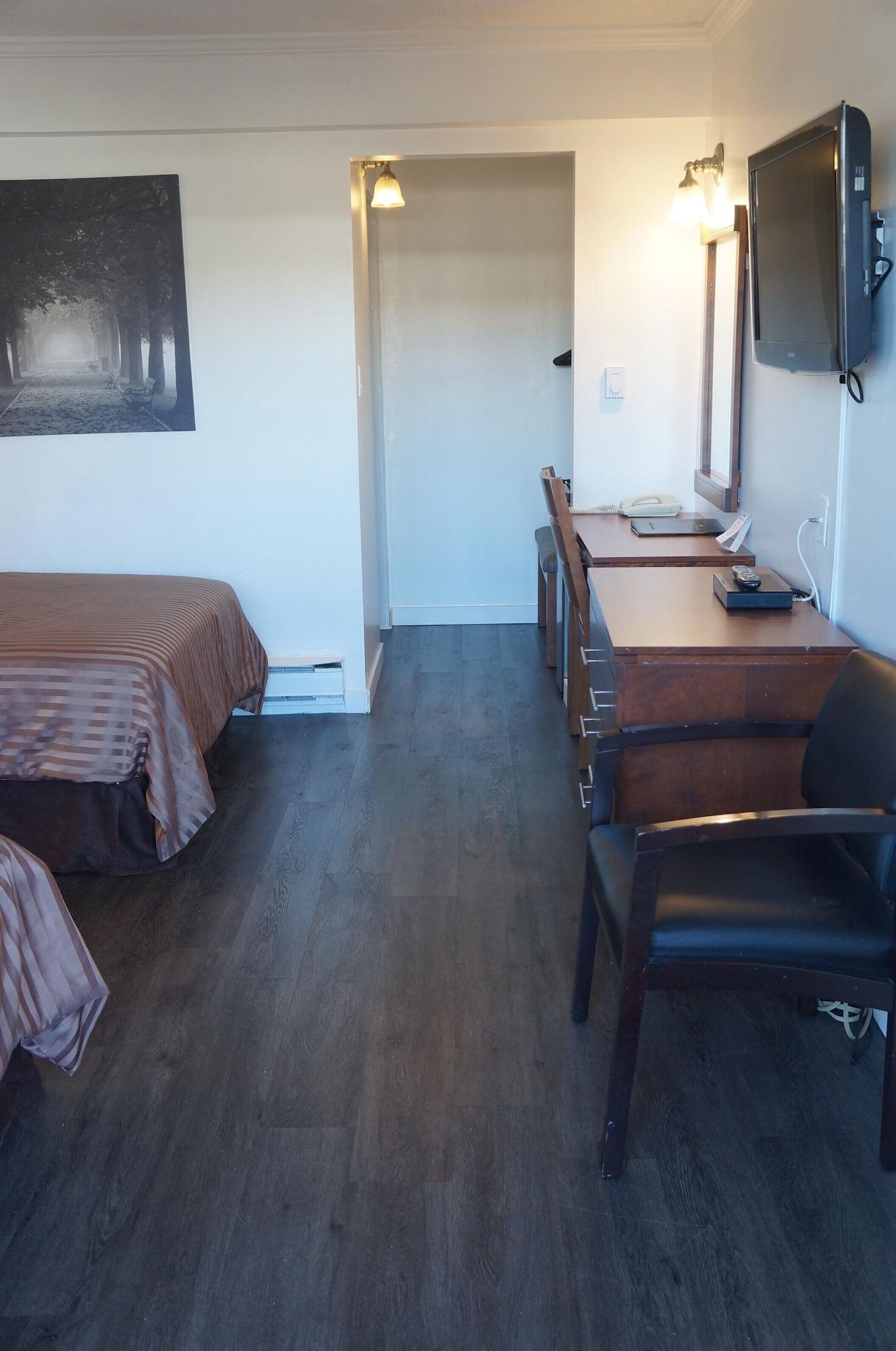 Westward Inn & Suites Langley Esterno foto