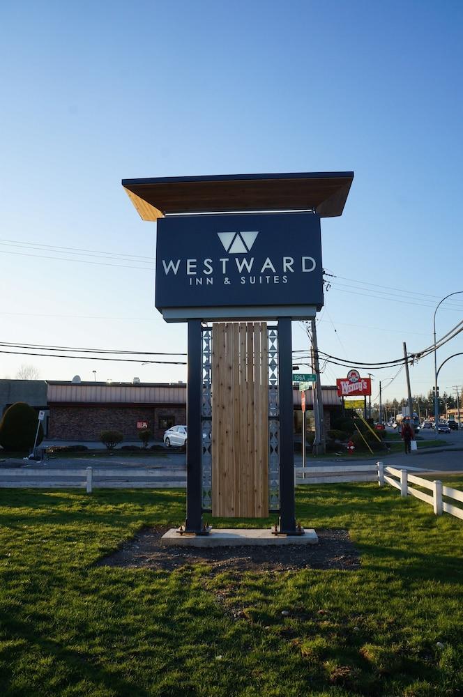 Westward Inn & Suites Langley Esterno foto