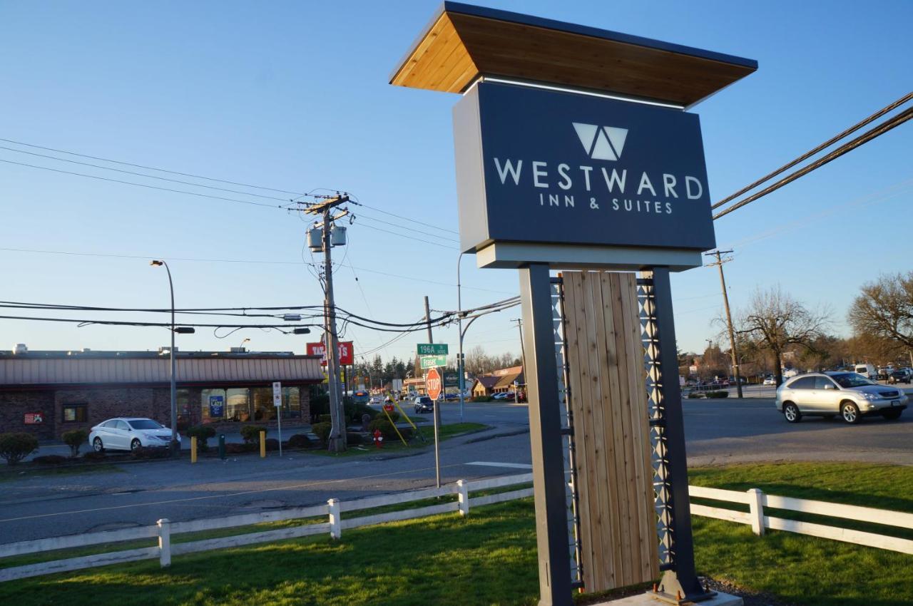 Westward Inn & Suites Langley Esterno foto